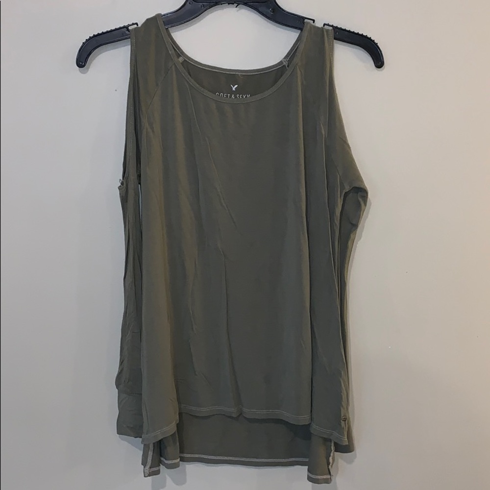 Women’s t-shirt💚
